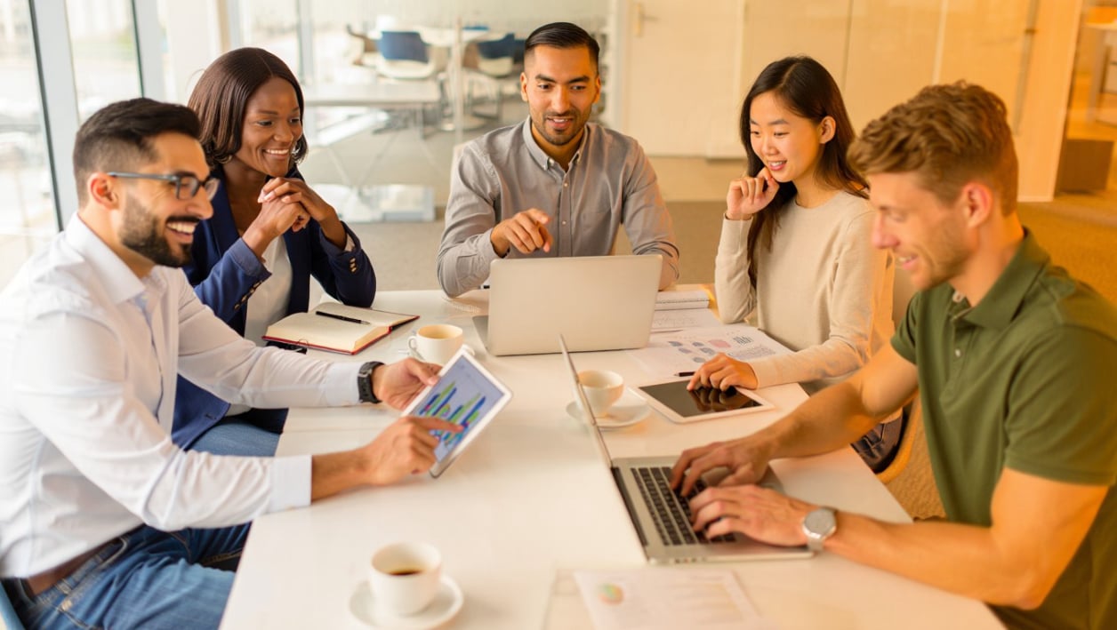 customnailstickers.com